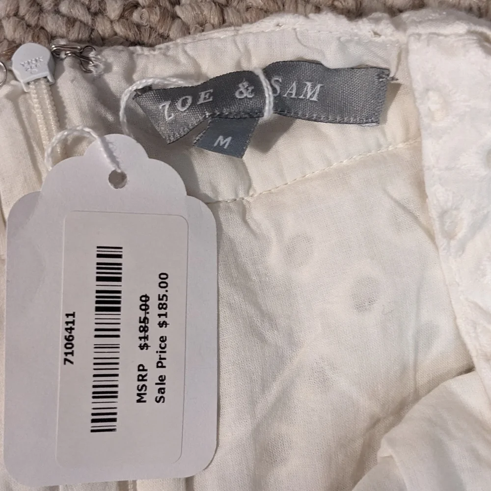 Zoe & Sam white eyelet dress size M - Picture 5 of 7